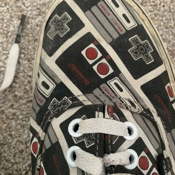 Vans Nintendo Edition 🎮 - Picture 4 of 5